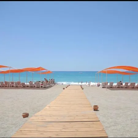In Goldcity In The Main Building With Amazing View Kargicak Mahmutlar With Private * Alanya