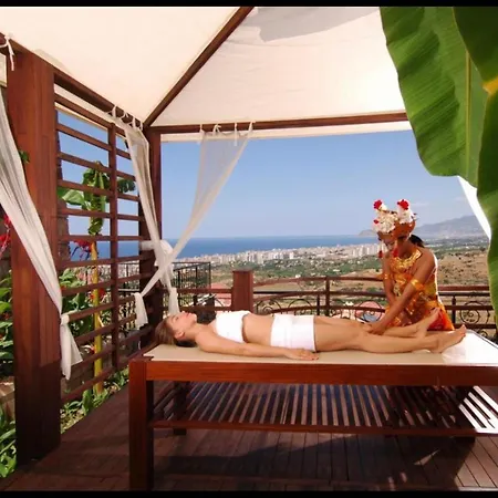 In Goldcity In The Main Building With Amazing View Kargicak Mahmutlar With Private *
