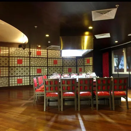 In Goldcity In The Main Building With Amazing View Kargicak Mahmutlar With Private * Alanya